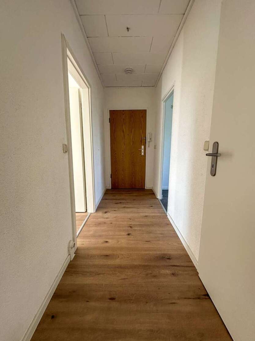 7,22 % Sollrendite - Frisch sanierte 3-Zimmer-Wohnung mit Balkon im Leipziger Neuseenland 3 zimmer