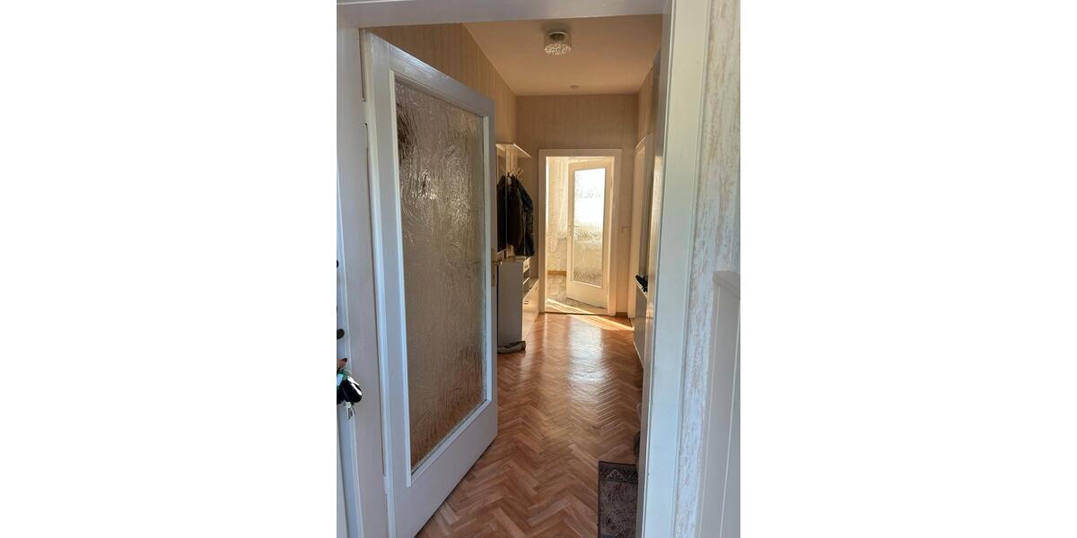 Doppelhaushälfte Borna - 2 Zimmer, 123 m&sup2;, 152.000&euro; | Angebot:27266536