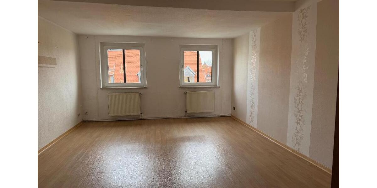 Etagenwohnung Borna - 3 Zimmer, 80 m&sup2;, 440&euro; | Angebot:26062973
