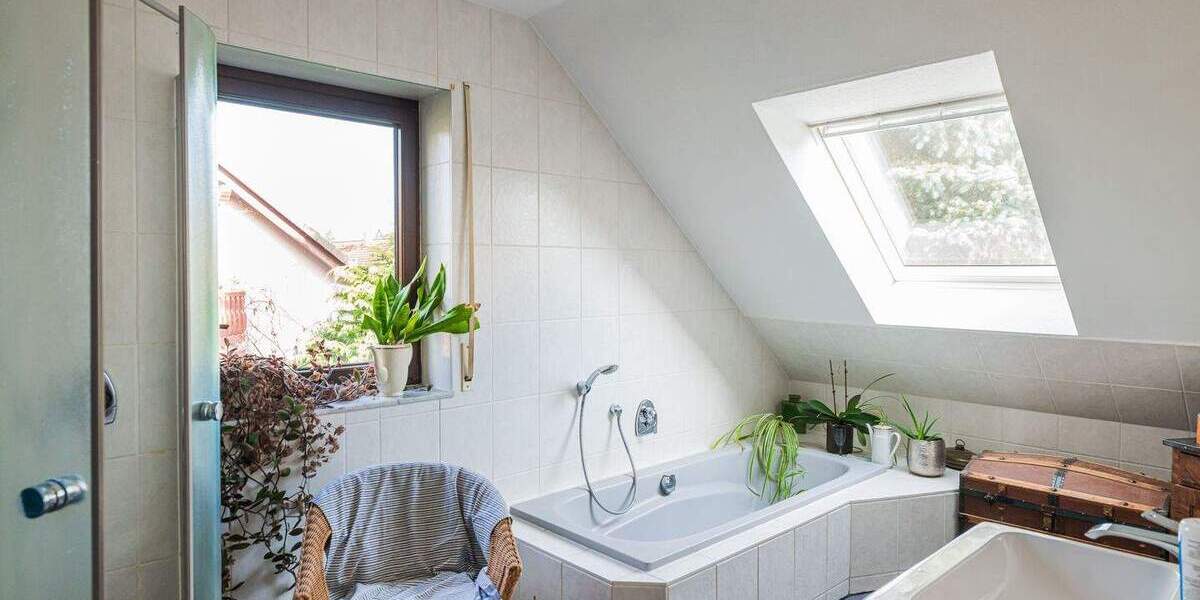 Einfamilienhaus Schkeuditz Kleinliebenau - 5 Zimmer, 140 m&sup2;, 495.000&euro; | Angebot:25685408