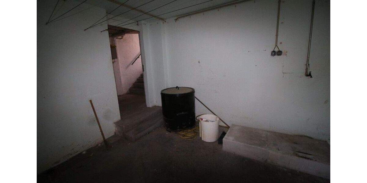 Pärchenglück in den eigenen vier Wänden! Zentral und ruhig gelegen! 4 zimmer