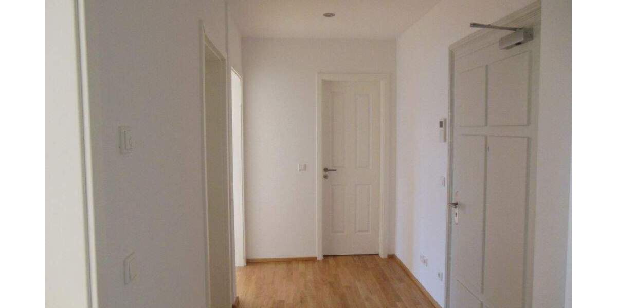 Etagenwohnung Leipzig Neustadt-Neuschönefeld - 2 Zimmer, 74 m&sup2;, 240.000&euro; | Angebot:25689037