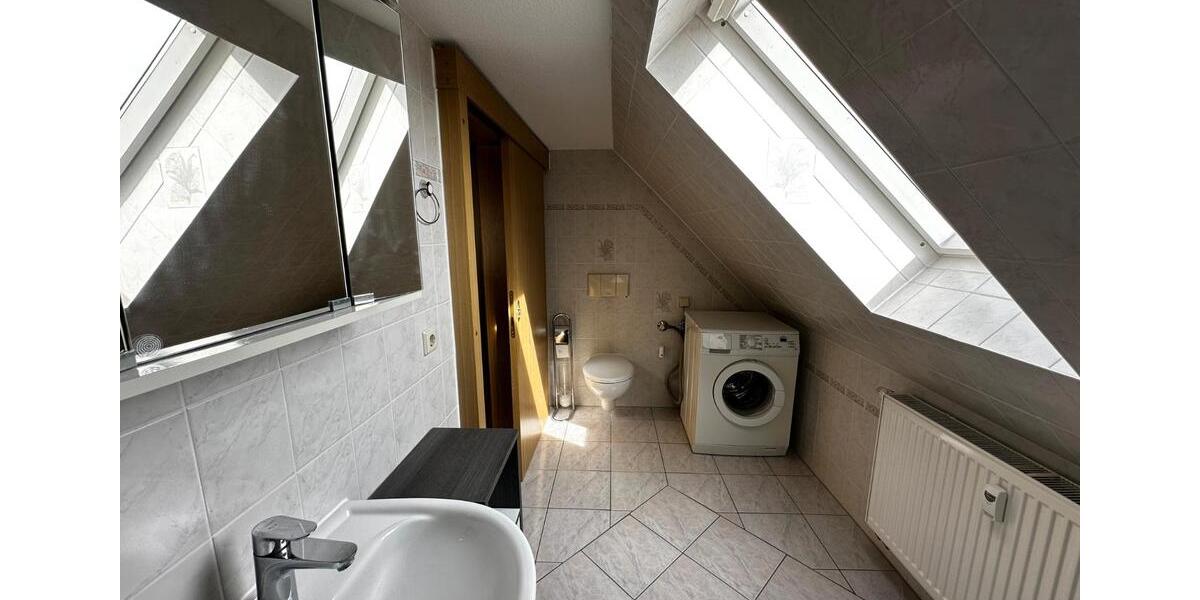 Dachgeschoßwohnung Grimma - 1 Zimmer, 36 m&sup2;, 380&euro; | Angebot:26562785