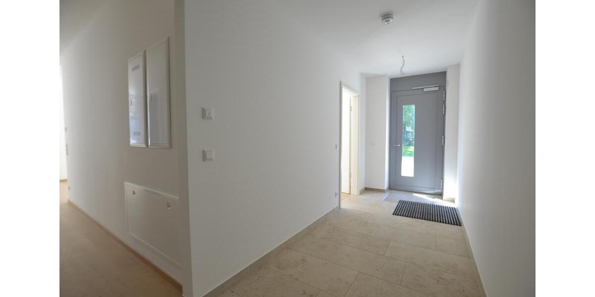 Reihenhaus Leipzig Ost - 4 Zimmer, 147 m&sup2;, 2.076&euro; | Angebot:24747257