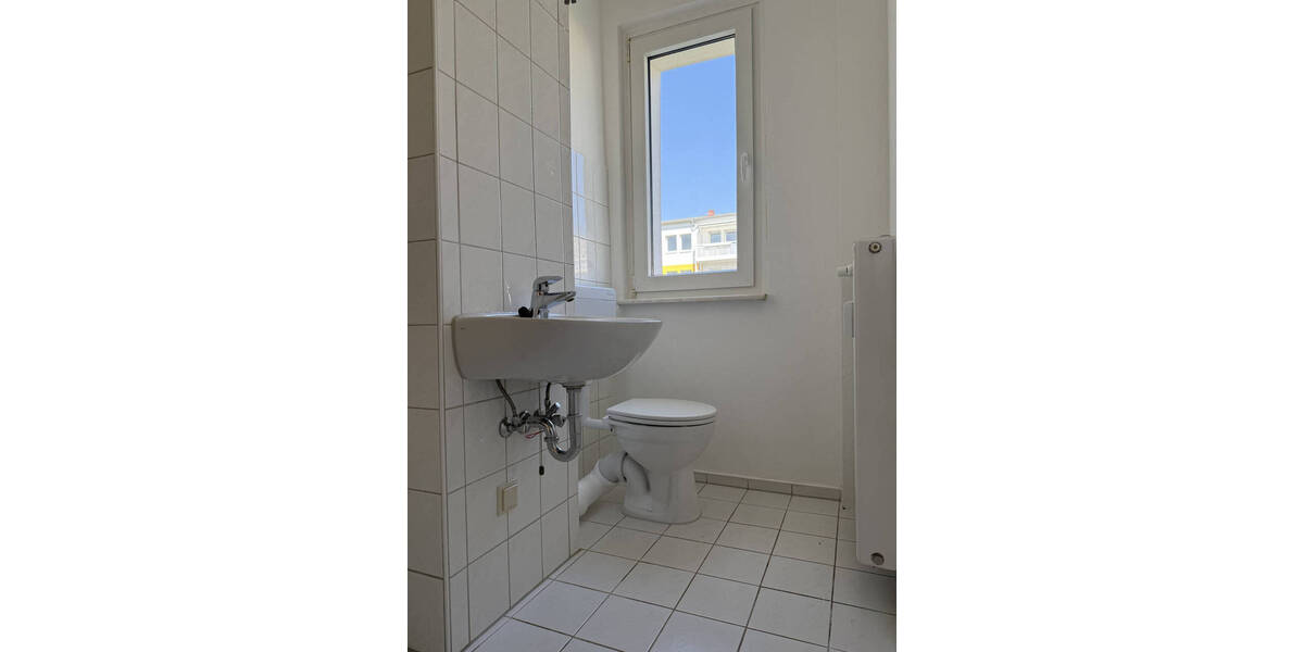 Etagenwohnung Bad Dürrenberg - 3 Zimmer, 60 m&sup2;, 381&euro; | Angebot:26450229