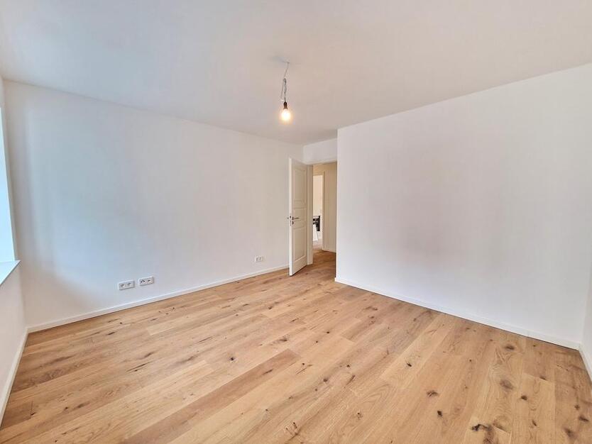 *Cityliving mit Charakter: Neubauwohnung in historischem Gebäude* 4-Zimmer-Wohnung mit 2 Balkonen 4 zimmer