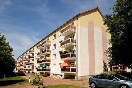 Wohnung Merseburg - 4 Zimmer, 70 m&sup2;, 488&euro; | Angebot:27143583