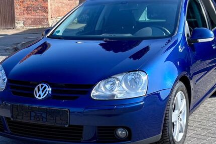 VW Golf 212.340 km 2.990 &euro; Schkopau / OT Wallendorf 06258
