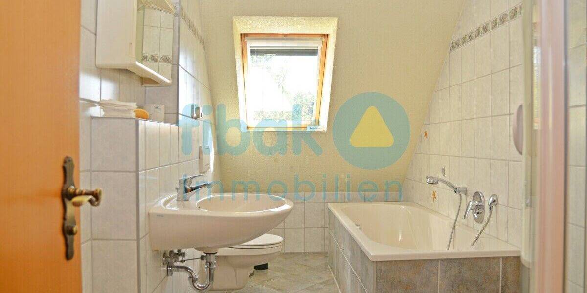 Einfamilienhaus Borna - 5 Zimmer, 121 m&sup2;, 329.000&euro; | Angebot:26904006