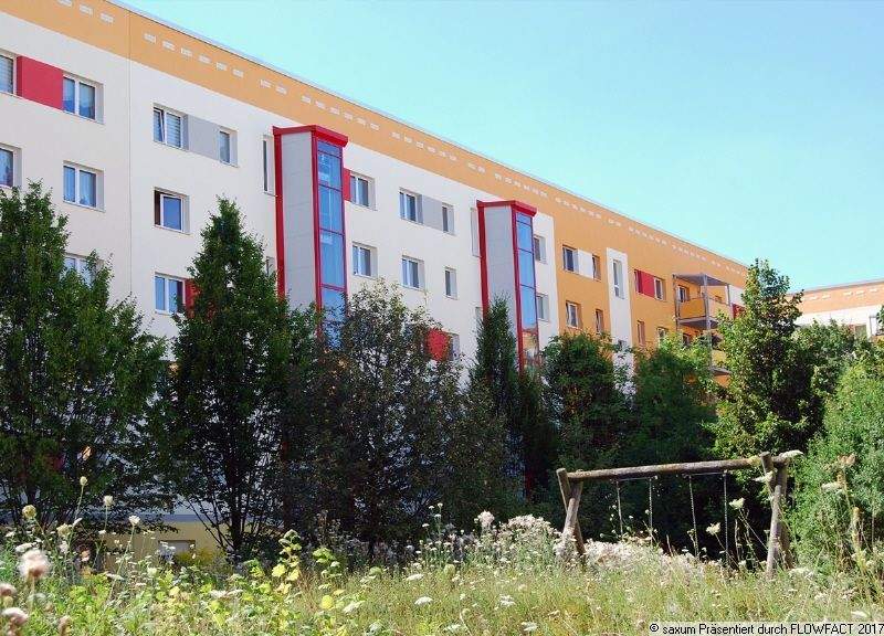 alles Neu mit Einbauküche, Aufzug + Balkon im Pfaffensteincarree 2 zimmer