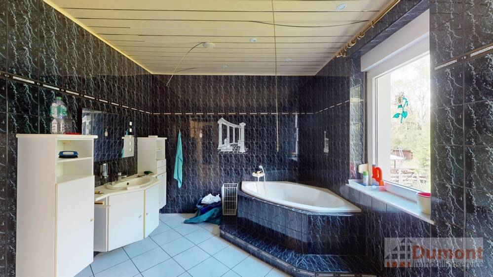 Mehrfamilienhaus, Wohnhaus Hohenmölsen / Wählitz Wählitz - 1 Zimmer, 472 m&sup2;, 299.000&euro; | Angebot:25768964