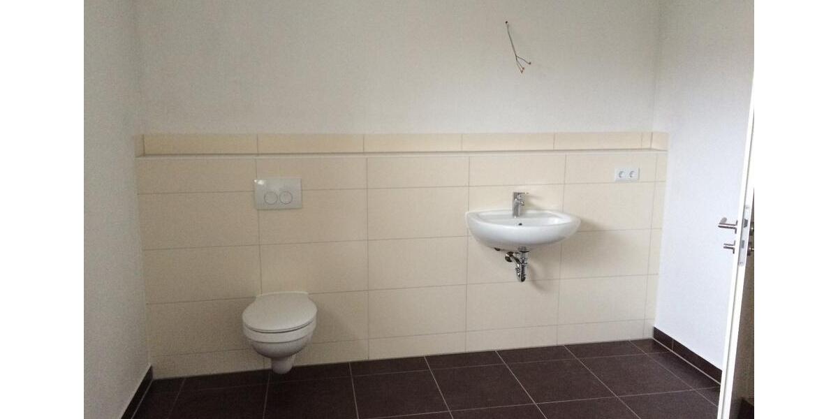 NEUBAU+TRAUMWOHNUNG+5-R.+1 BALKON+TOLLES BAD+GÄSTE WC+FBH+LIFT+TIEFGARAGE++UVM.+ 5 zimmer