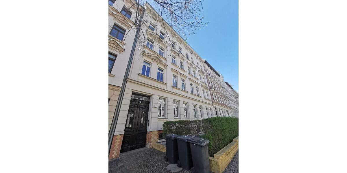 ++ Dachgeschoss Wohnung in Gohlis-Süd mit EBK solide vermietet ++ 1 zimmer