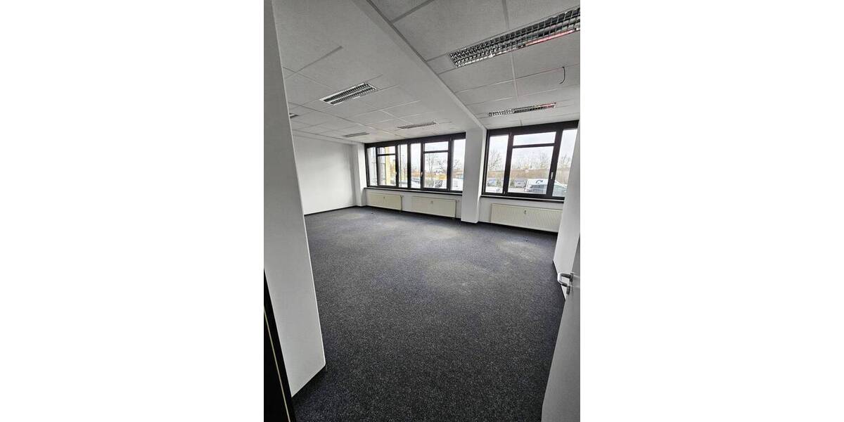 Gewerbeobjekt Leipzig Seehausen - 1 Zimmer, 618 m&sup2;, 5.427&euro; | Angebot:26292099