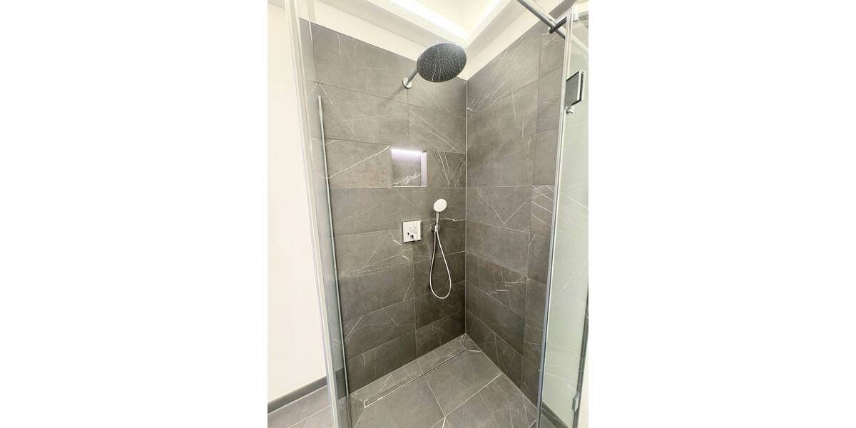 Etagenwohnung Leipzig Altlindenau - 3 Zimmer, 66 m&sup2;, 890&euro; | Angebot:26920269