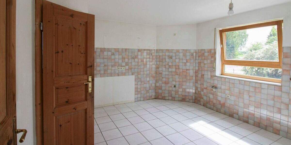 Mehrfamilienhaus, Wohnhaus Grimma Pöhsig - 1 Zimmer, 305 m&sup2;, 350.000&euro; | Angebot:25775445