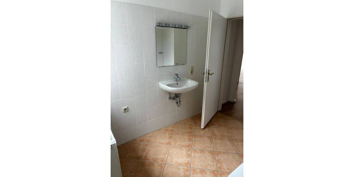 Etagenwohnung Taucha Graßdorf - 2 Zimmer, 62 m&sup2;, 530&euro; | Angebot:26683856