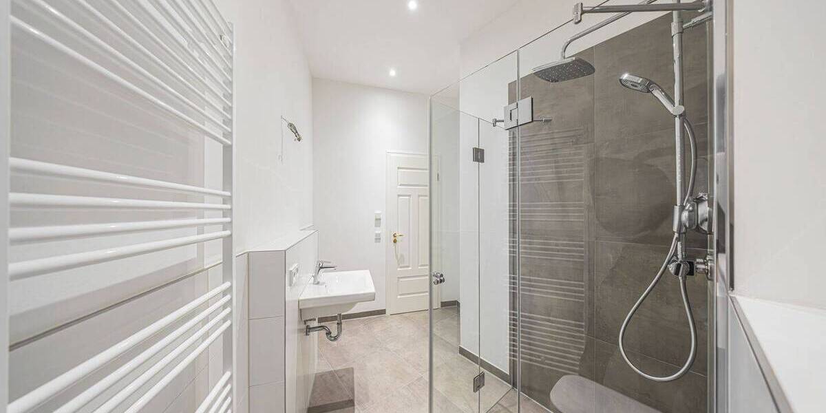 Etagenwohnung Leipzig Zentrum-West - 4 Zimmer, 119 m&sup2;, 599.000&euro; | Angebot:25711846