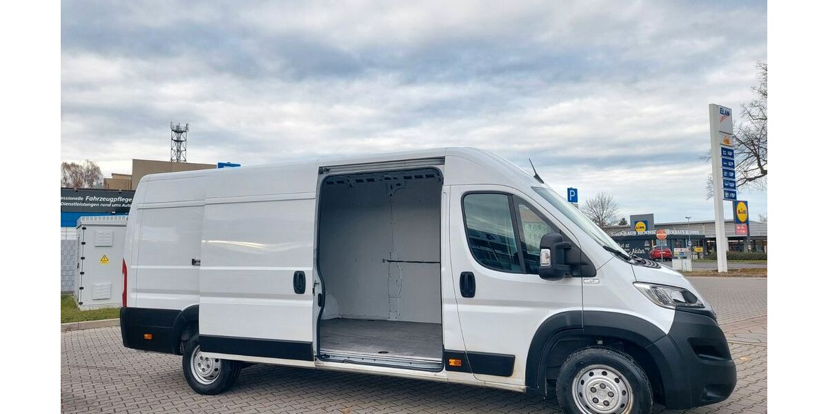 Opel Movano 133.224 km 15.999 &euro; Leipzig 04328