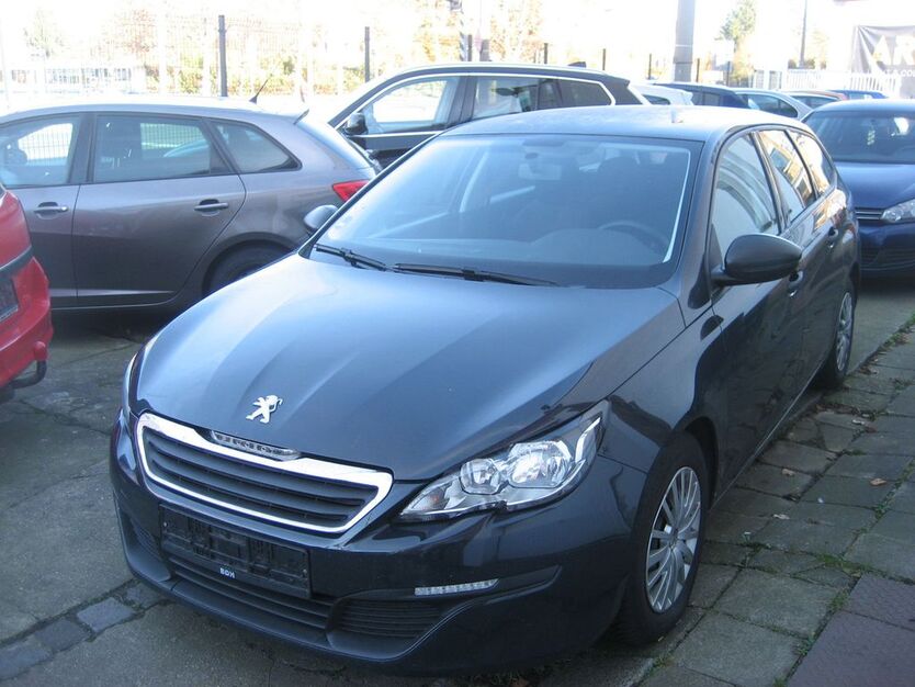 Peugeot 308 134.000 km 4.890 € Leipzig 04328