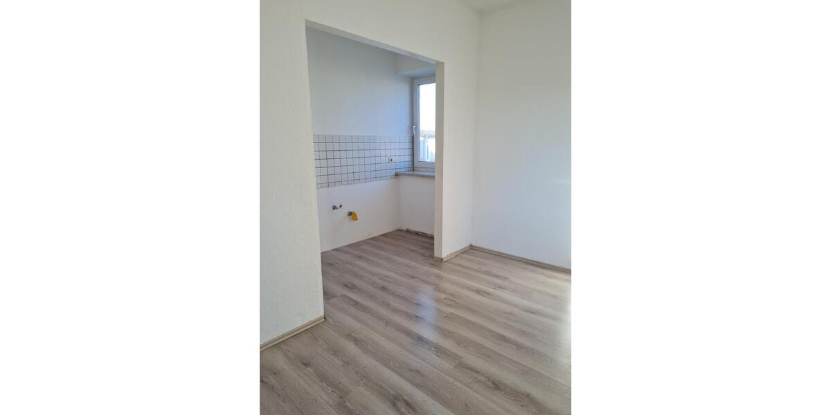 Erdgeschoßwohnung Sandersdorf-Brehna Roitzsch - 2 Zimmer, 43 m&sup2;, 280&euro; | Angebot:25340124