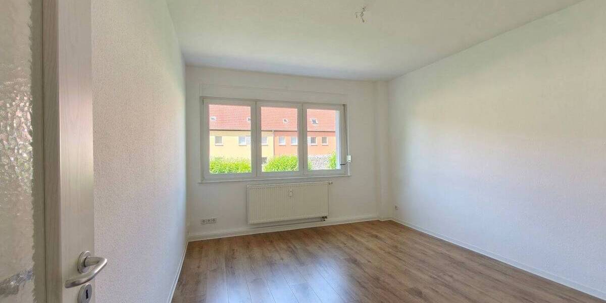 Etagenwohnung Kitzscher Braußwig - 2 Zimmer, 50 m&sup2;, 293&euro; | Angebot:26885994