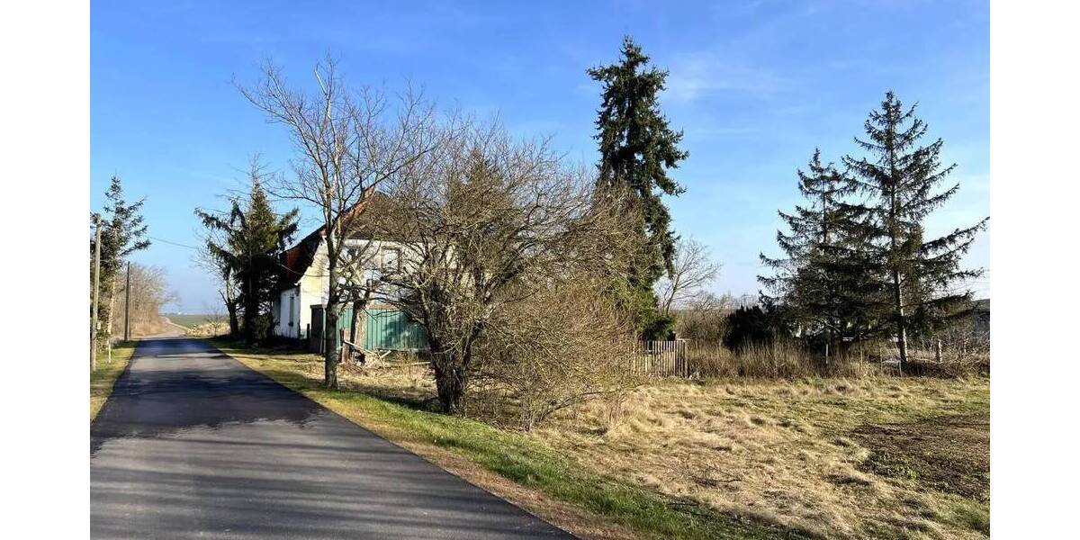 Einfamilienhaus Kabelsketal Dieskau - 4 Zimmer, 135 m&sup2;, 110.000&euro; | Angebot:25668008