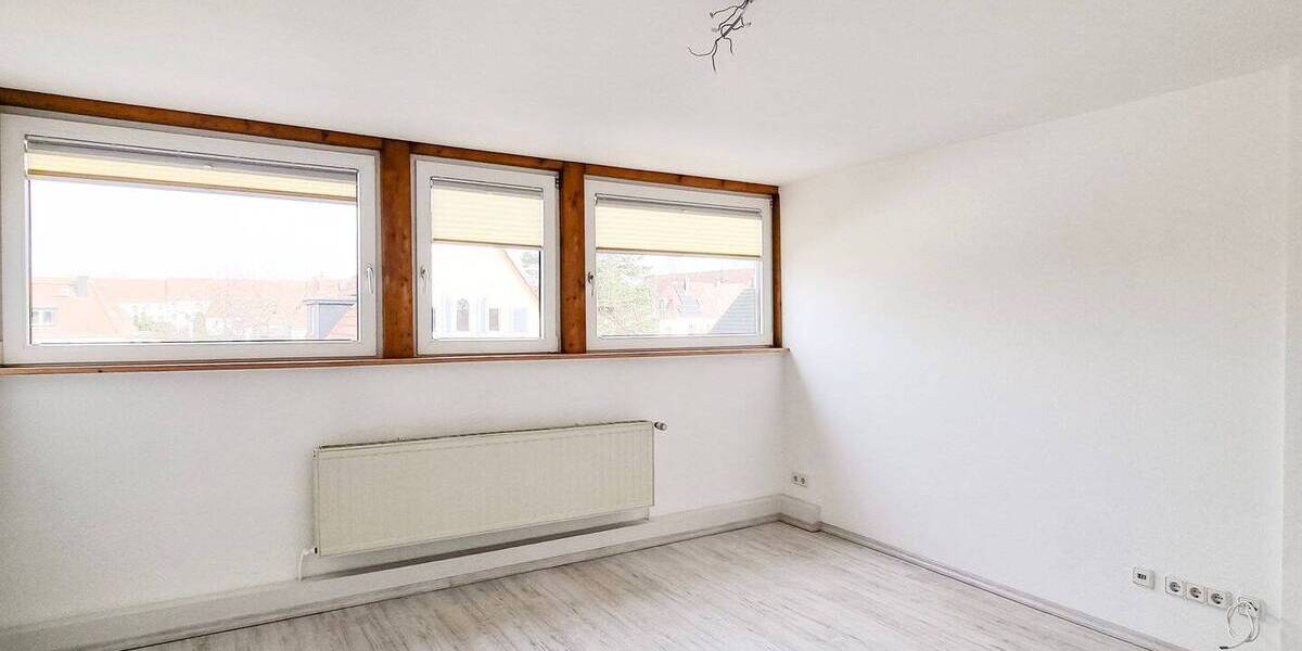 Etagenwohnung Leipzig Marienbrunn - 3 Zimmer, 84 m&sup2;, 1.009&euro; | Angebot:26916656