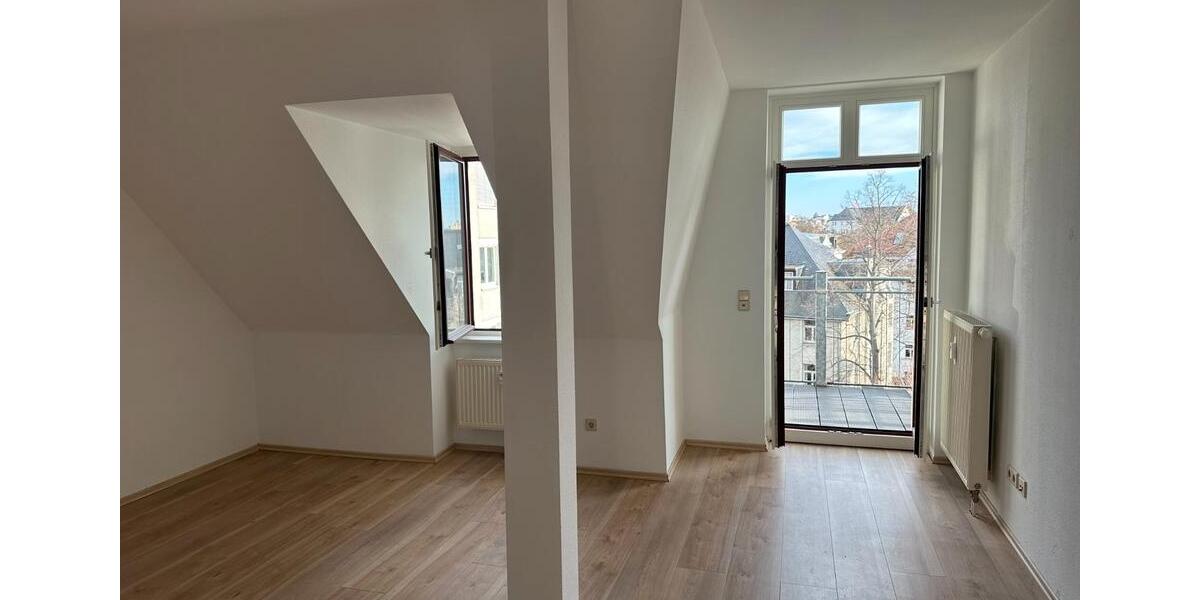 Dachgeschoßwohnung Leipzig Mitte - 3 Zimmer, 115 m&sup2;, 880&euro; | Angebot:26461405