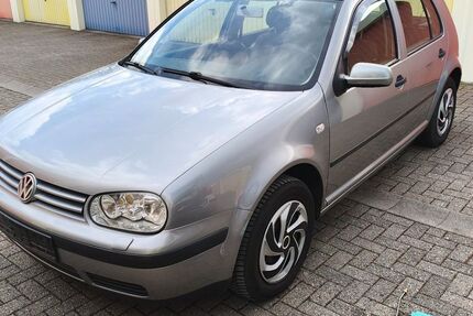 VW Golf 171.757 km 2.999 &euro; Leipzig 04329