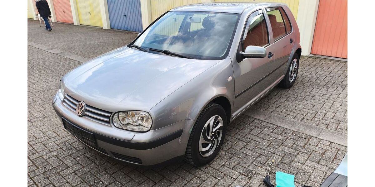 VW Golf 171.757 km 2.999 &euro; Leipzig 04329
