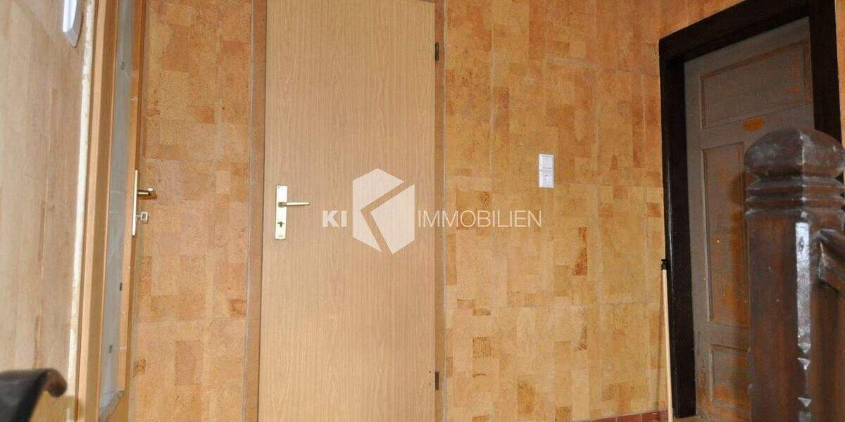 Reihenmittelhaus Regis-Breitingen Breitingen - 7 Zimmer, 120 m&sup2;, 58.000&euro; | Angebot:25672475