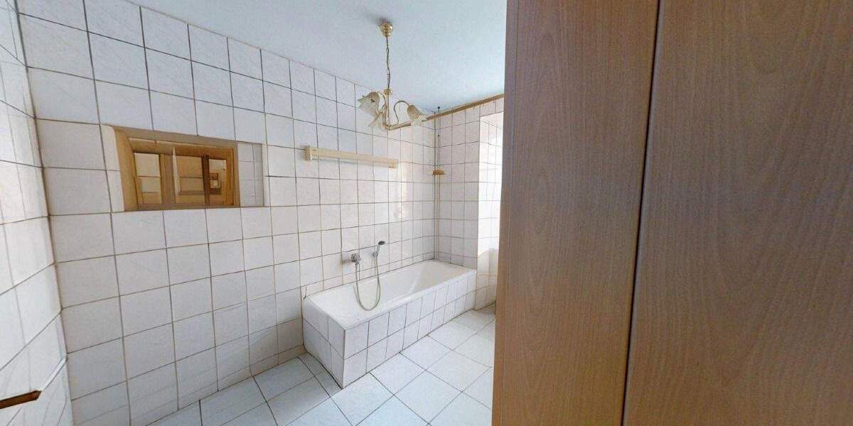 Mehrfamilienhaus, Wohnhaus Wurzen - 1 Zimmer, 317 m&sup2;, 199.000&euro; | Angebot:25821287