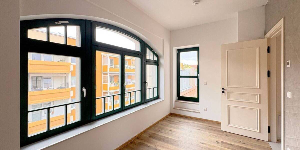 Etagenwohnung Leipzig / Leipzig Zentrum-Ost Neustadt-Neuschönefeld - 4 Zimmer, 142 m&sup2;, 2.047&euro; | Angebot:26731224