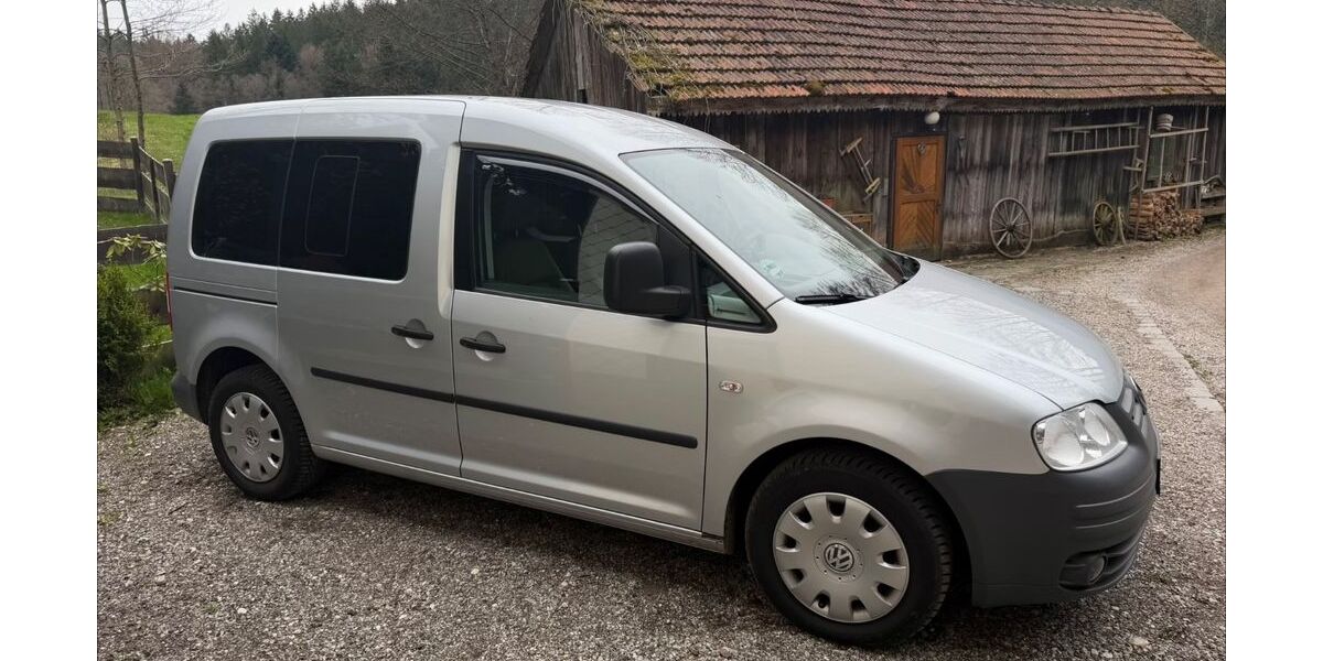 VW Caddy 175.429 km 8.250 &euro; Schkeuditz 04435