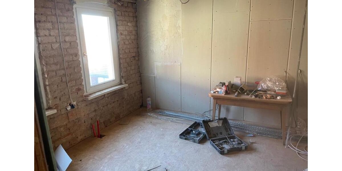 Einfamilienhaus Groitzsch - 5 Zimmer, 120 m&sup2;, 160.000&euro; | Angebot:16442893