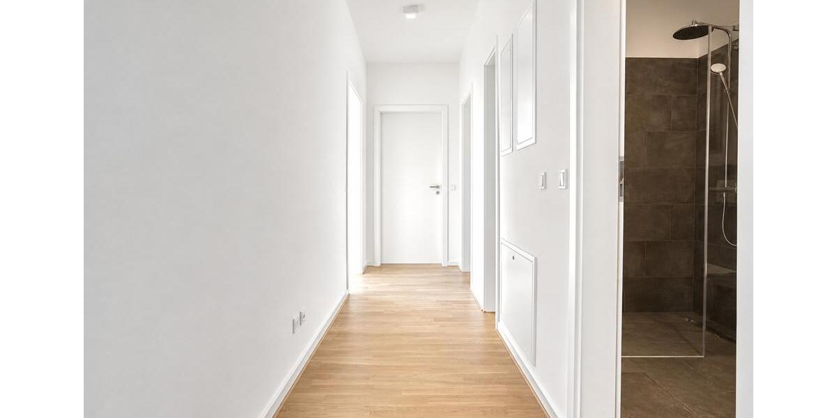 Dachgeschoßwohnung Leipzig Mitte - 3 Zimmer, 77 m&sup2;, 1.385&euro; | Angebot:26677010