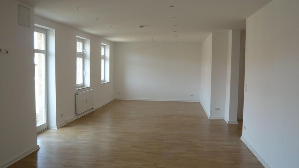 Etagenwohnung Delitzsch - 3 Zimmer, 123 m&sup2;, 1.050&euro; | Angebot:26591359