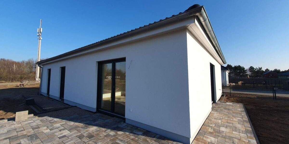 Bungalow Löbnitz - 4 Zimmer, 110 m&sup2;, 1.500&euro; | Angebot:24180833