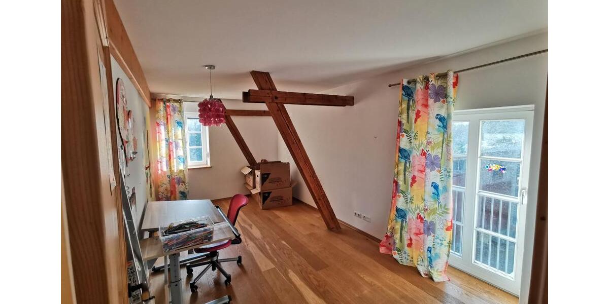 Doppelhaushälfte Borna - 6 Zimmer, 166 m&sup2;, 390.000&euro; | Angebot:26758013