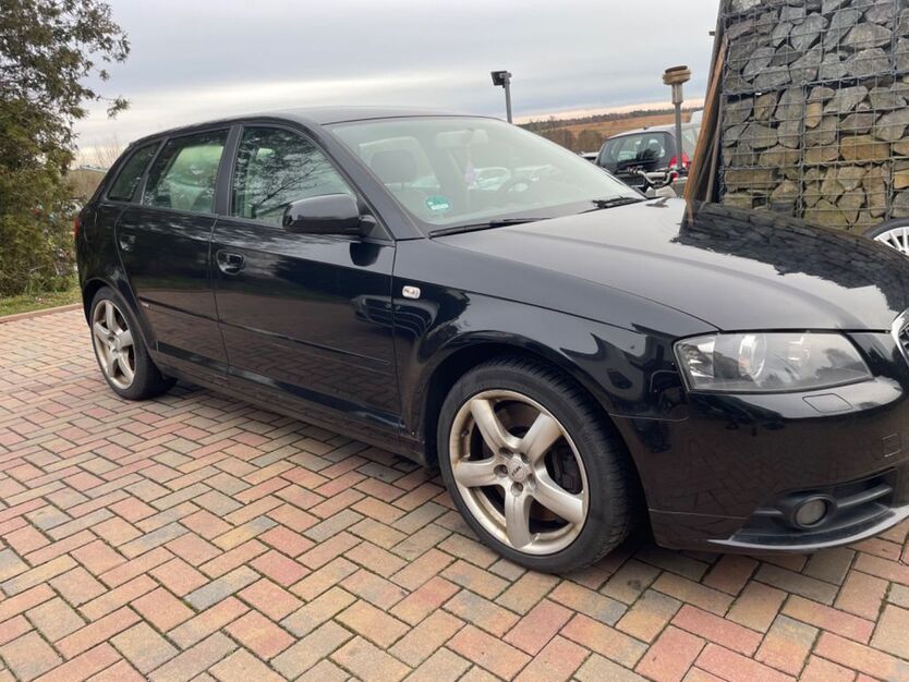Audi A3 394.000 km 5.690 € Grimma OT Kaditzsch 04668