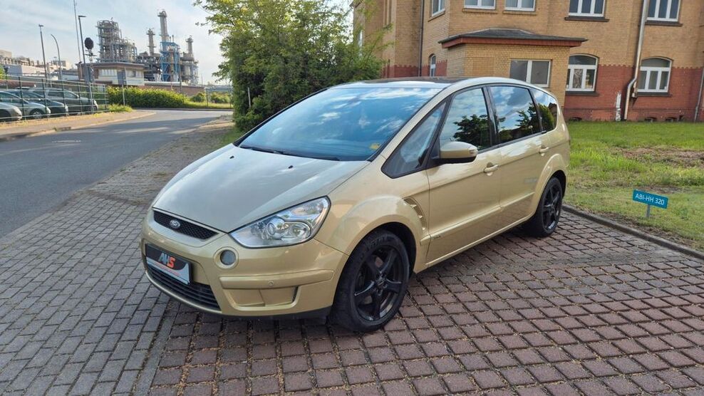 Ford S-Max 266.000 km 1.999 € Bitterfeld-Wolfen, OT Bitterfeld 06749