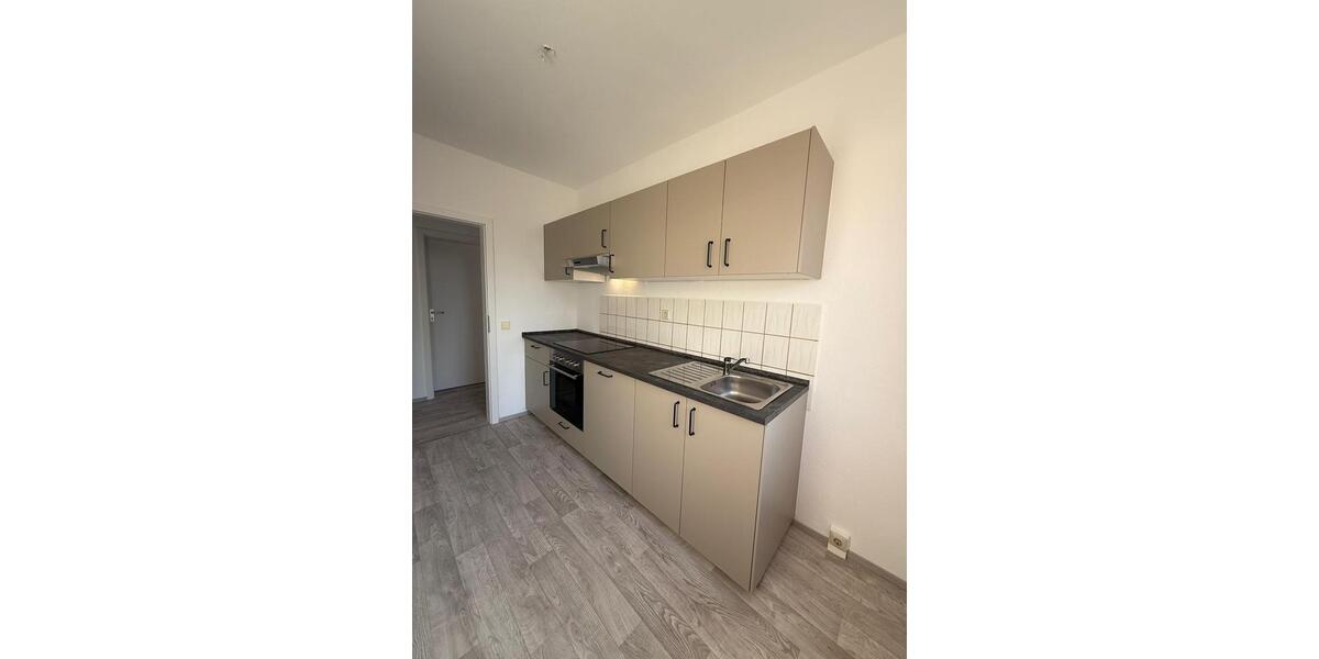 Etagenwohnung Grimma - 3 Zimmer, 60 m&sup2;, 306&euro; | Angebot:26273702