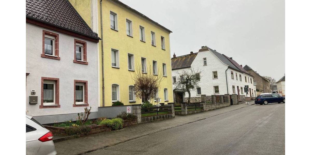 Mehrfamilienhaus, Wohnhaus Bad Lausick - 8 Zimmer, 235 m&sup2;, 159.000&euro; | Angebot:26142639