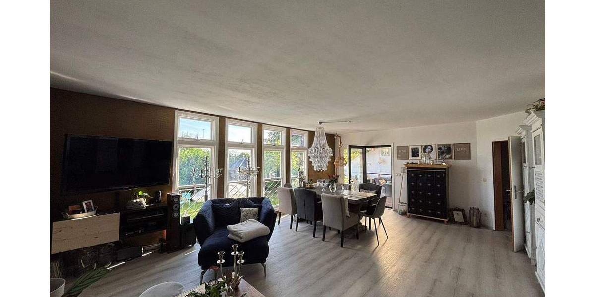 Doppelhaushälfte Schkeuditz - 5 Zimmer, 169 m&sup2;, 440.000&euro; | Angebot:25687511