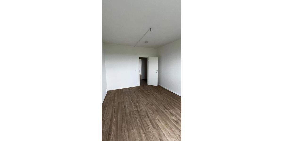 Geräumige 3-Raum Wohnung in Leipzig-Grünau 3 zimmer