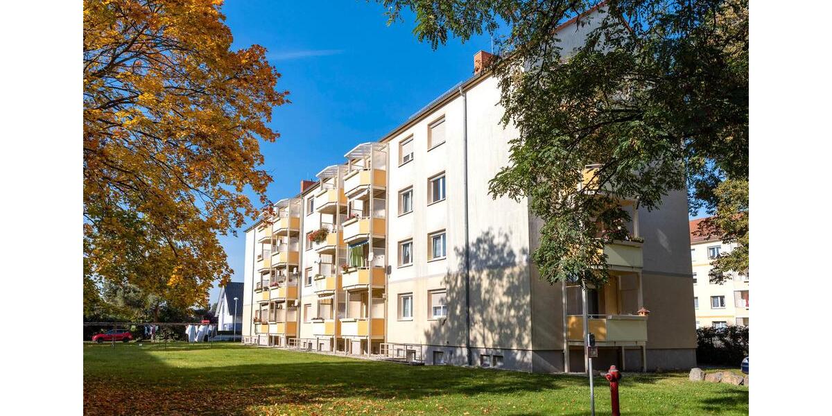Etagenwohnung Groitzsch - 3 Zimmer, 59 m&sup2;, 446&euro; | Angebot:26424127
