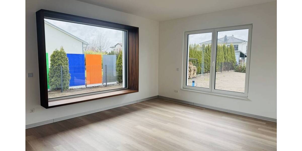 Bungalow Taucha - 3 Zimmer, 135 m&sup2;, 2.100&euro; | Angebot:25983068