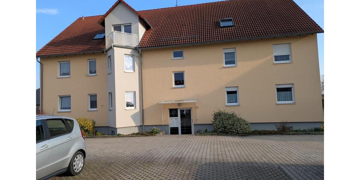 Erdgeschoßwohnung Grimma - 3 Zimmer, 82 m&sup2;, 1.006&euro; | Angebot:26103977