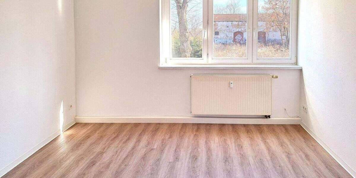 Etagenwohnung Zwenkau Kotzschbar - 3 Zimmer, 53 m&sup2;, 530&euro; | Angebot:25735028